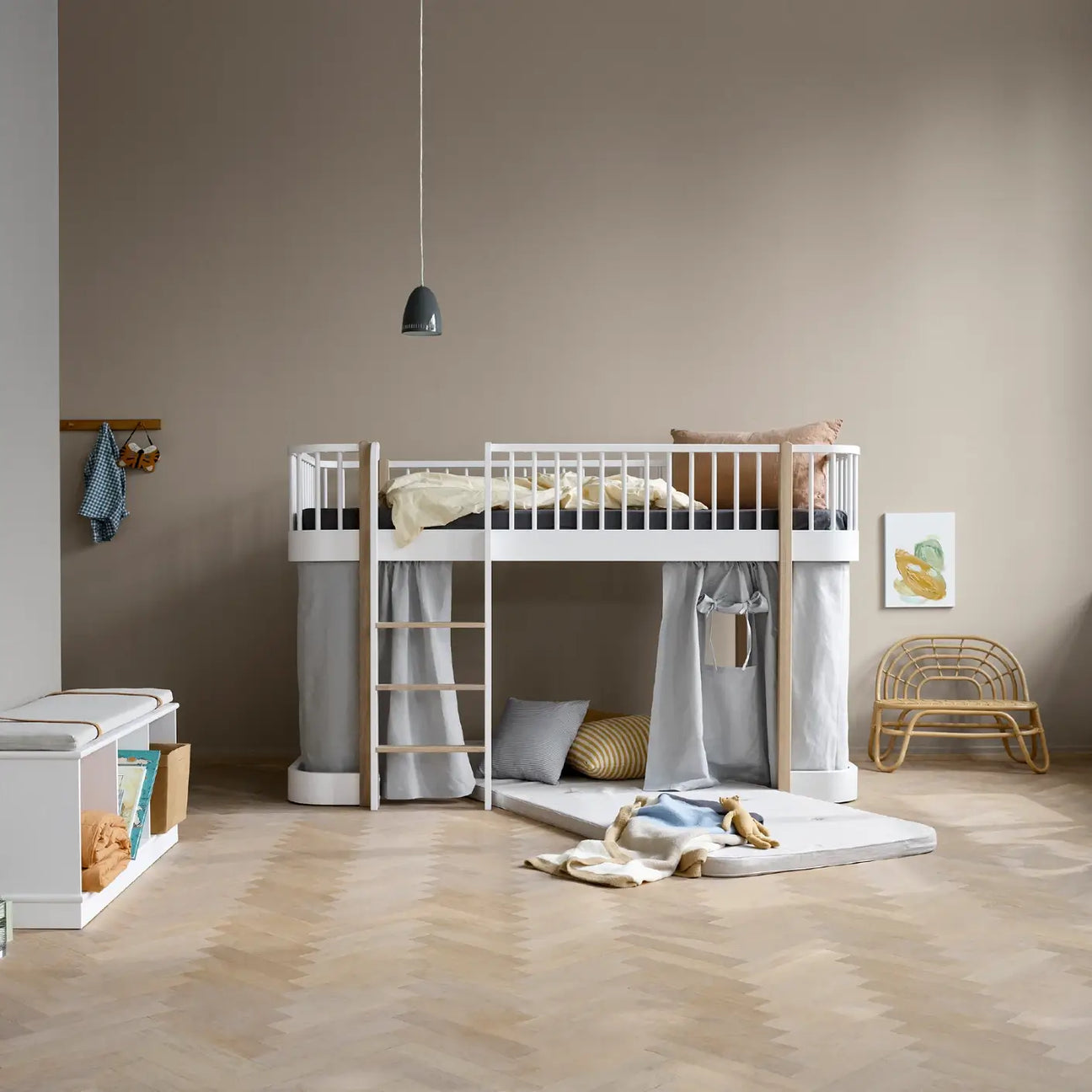 Oliver Furniture