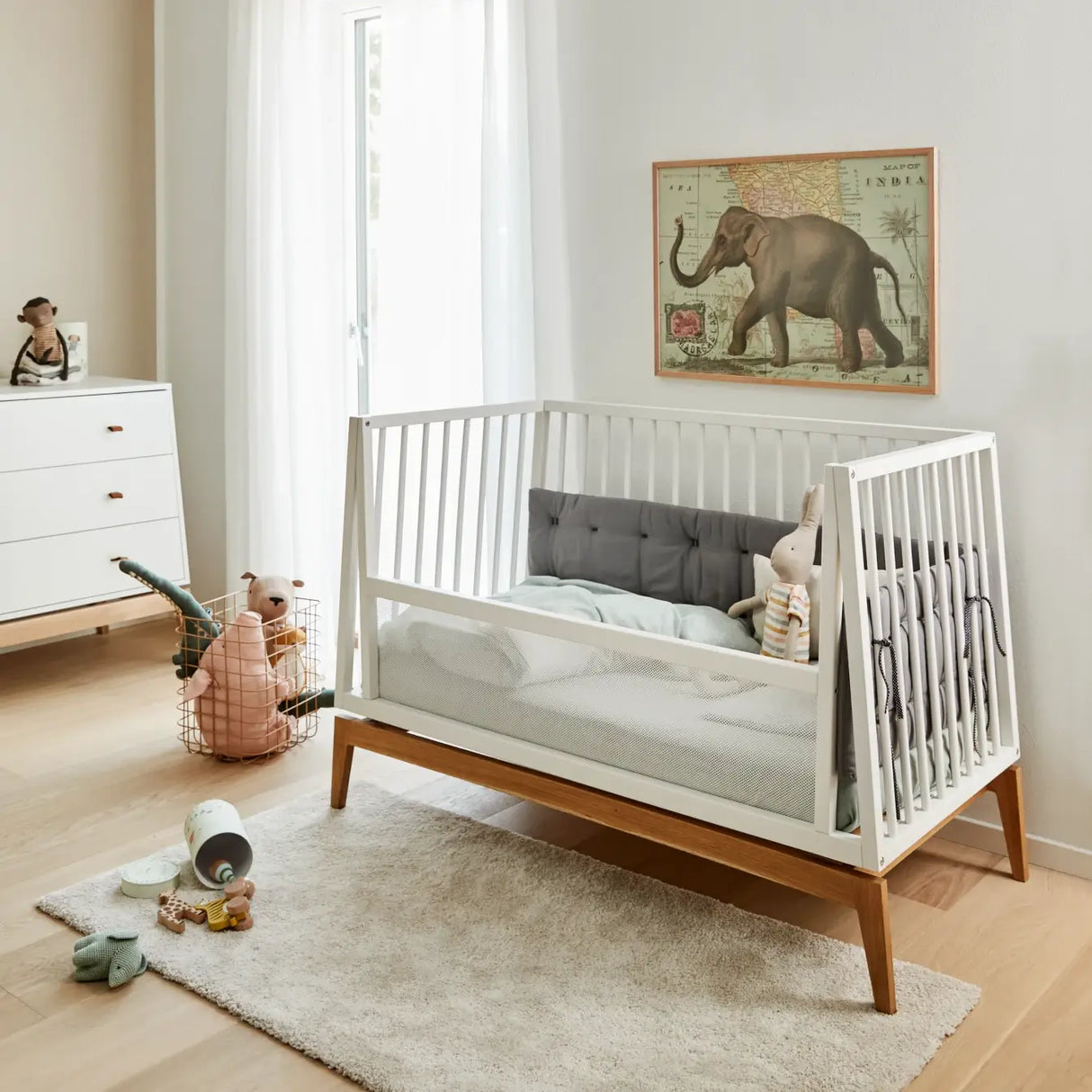 Leander Luna Cot in White (60 x 120cm)
