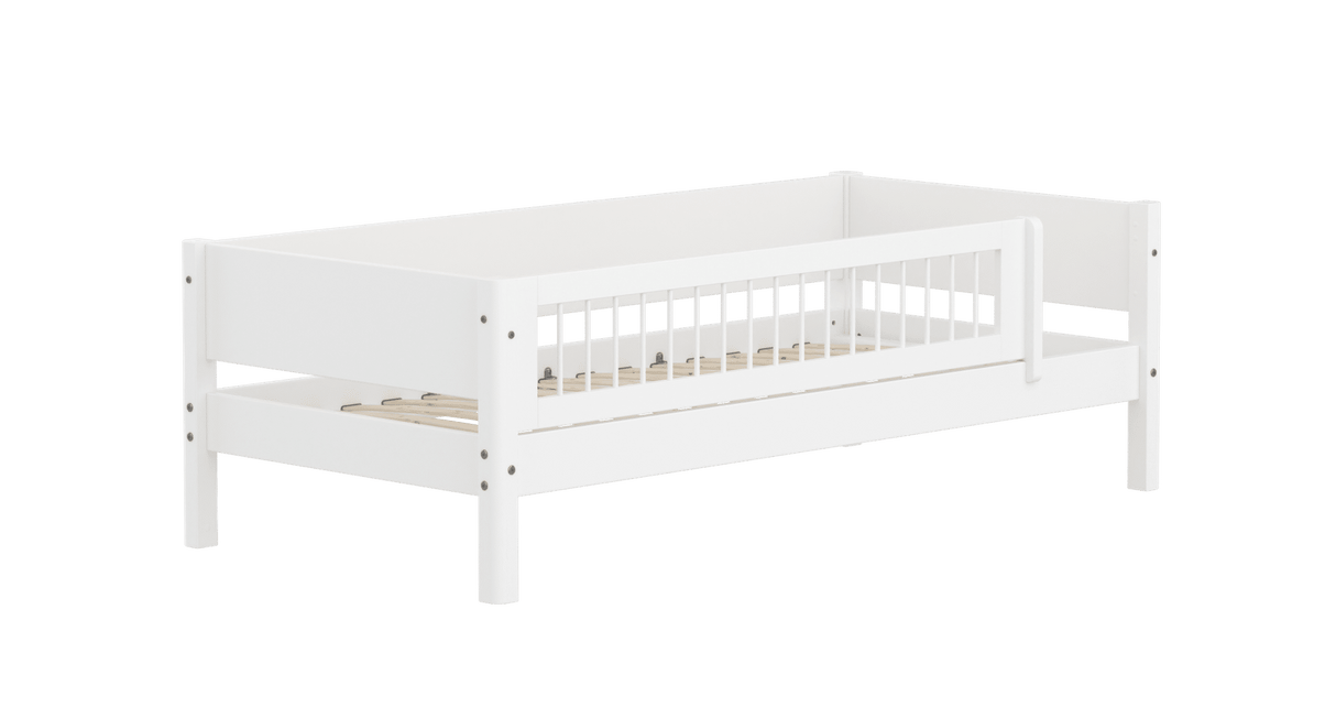 FLEXA Day Bed with safety rail, MDF/Solid Pine, 90x200 cm