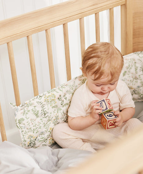 Dear April Nori Cot Bumper, Summer Flowers