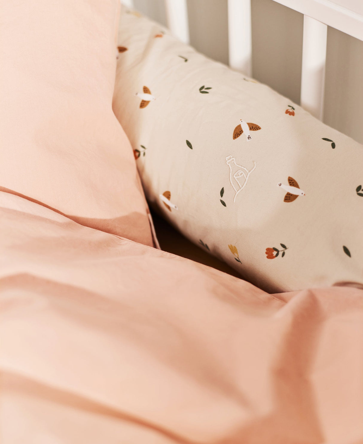 Dear April Skye Bed Snake, Songbirds