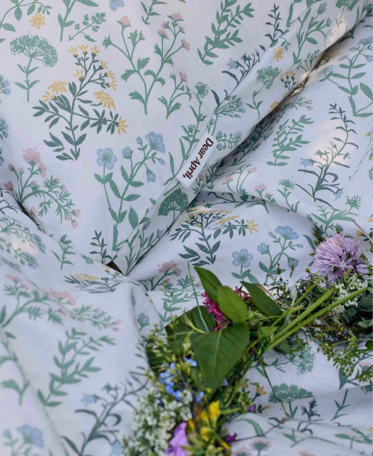 Agnes Adult Bedding, Summer Flowers