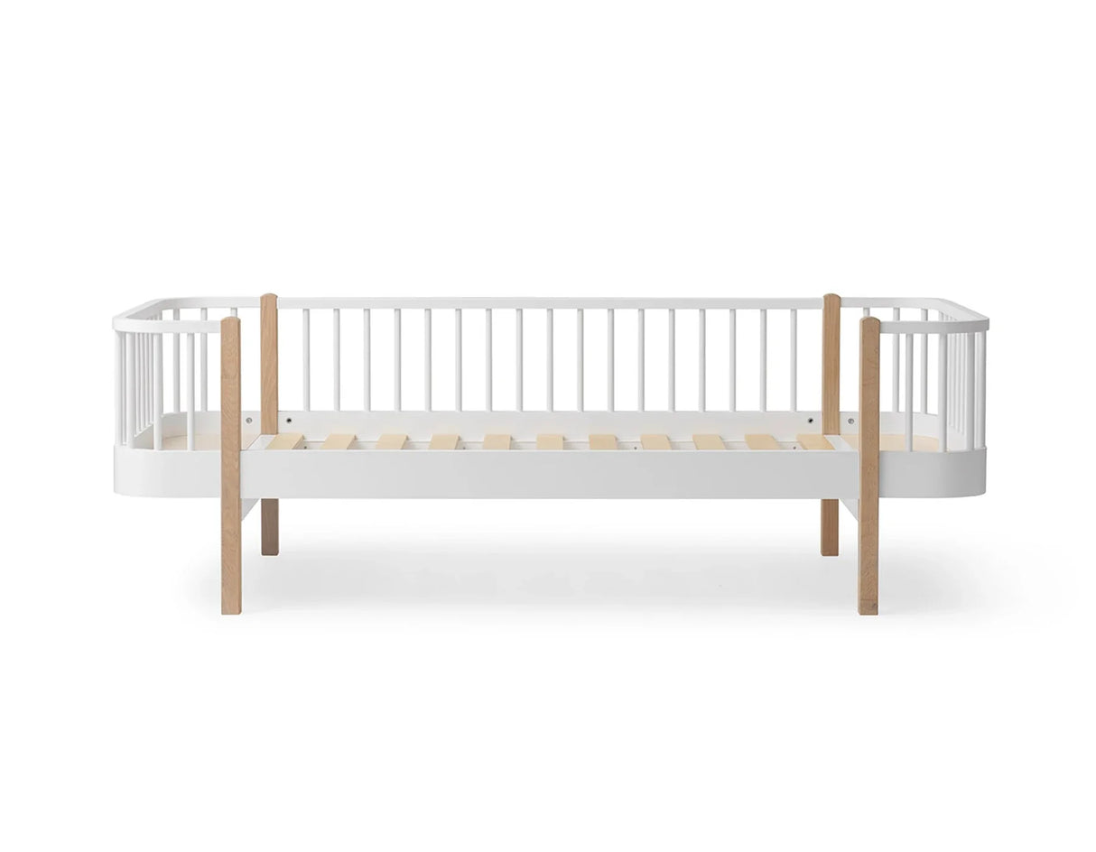 Oliver Furniture Wood Original Day Bed in White/Oak