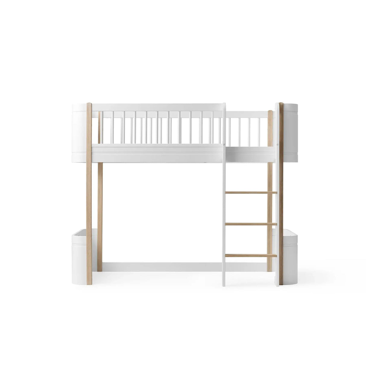Oliver Furniture Wood Mini+ Low Loft Bed in White/Oak
