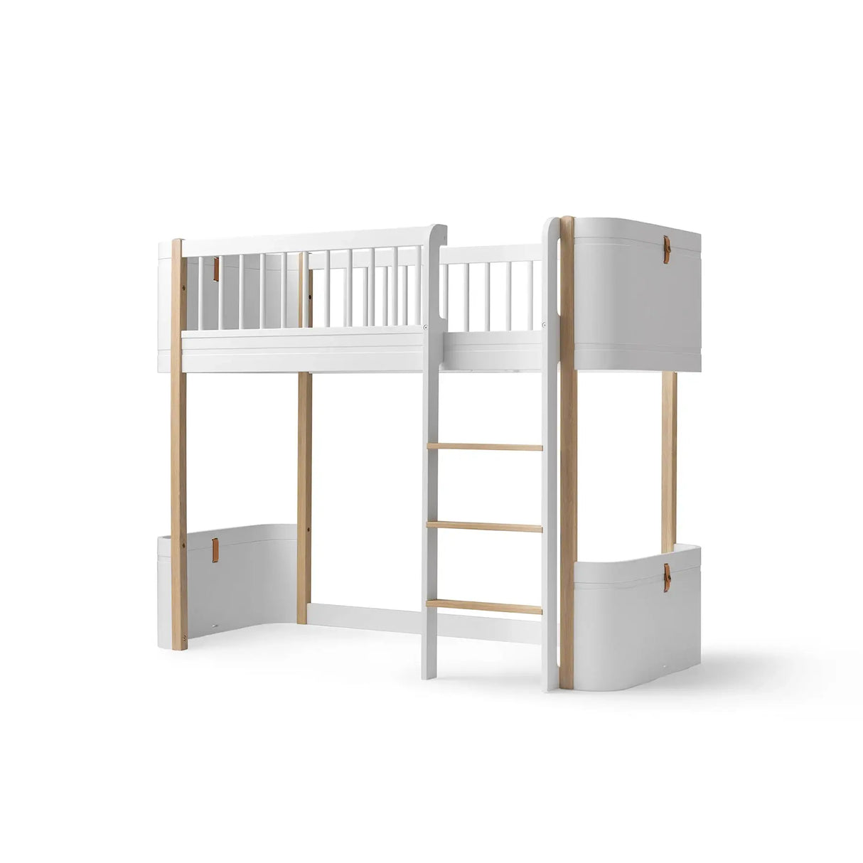 Oliver Furniture Mini+ Junior Kit MINI+ COT to MINI+ LOW LOFT BED White/Oak 041493+041453