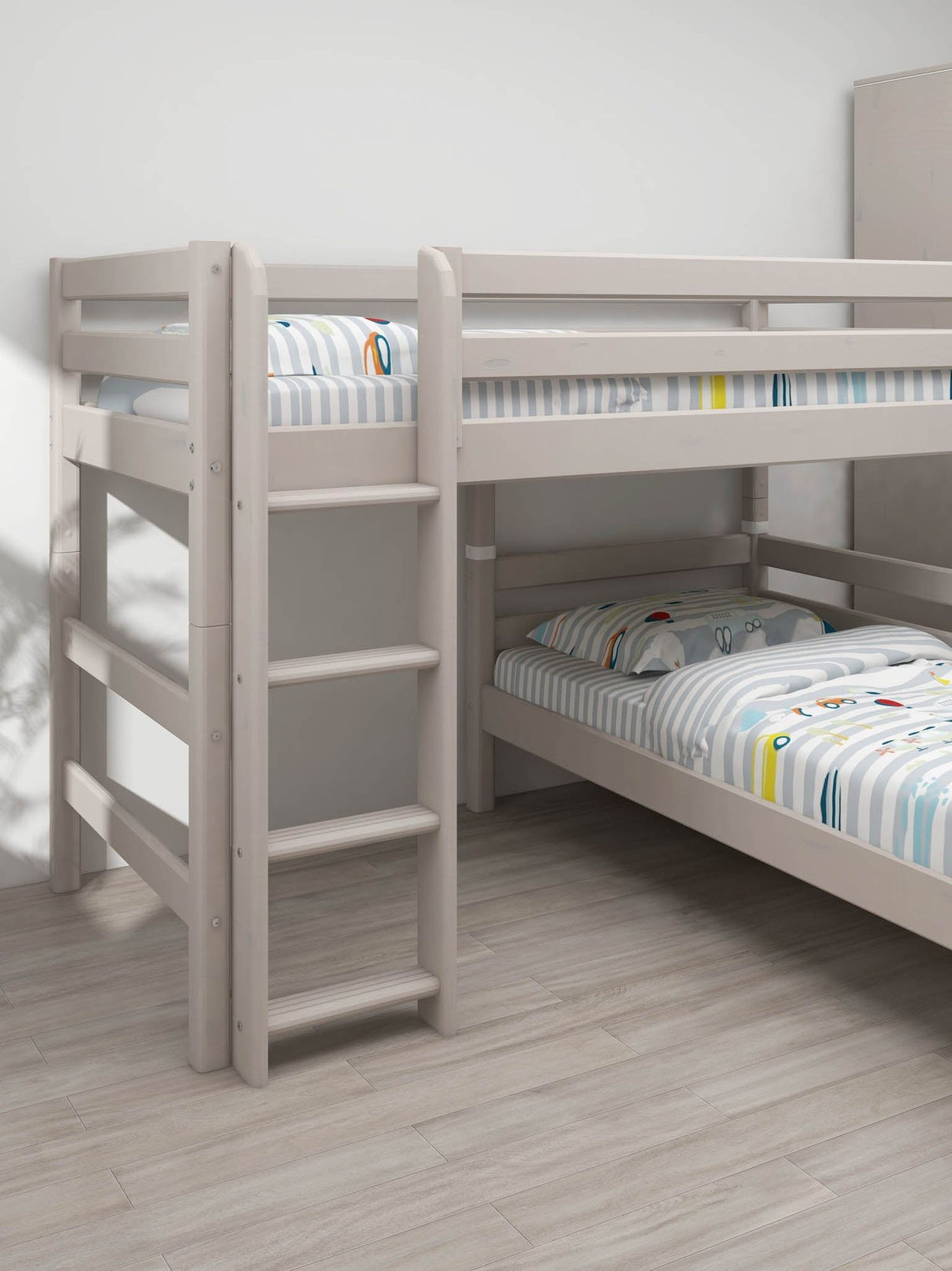 FLEXA Classic Mid Sleeper Bed with straight ladder, Solid Pine/Birch Plywood, 90x200 cm