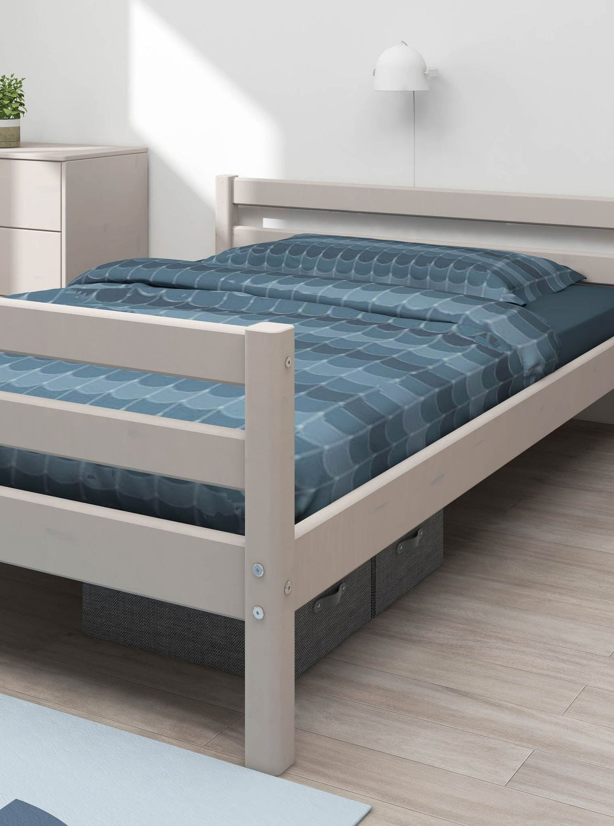 FLEXA Classic Single Bed 140cm, Solid Pine, 140x200 cm