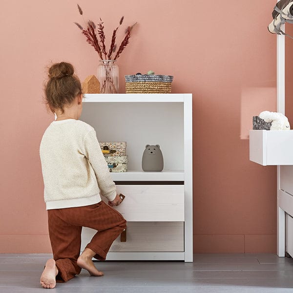 Bookcase with 1 Shelf